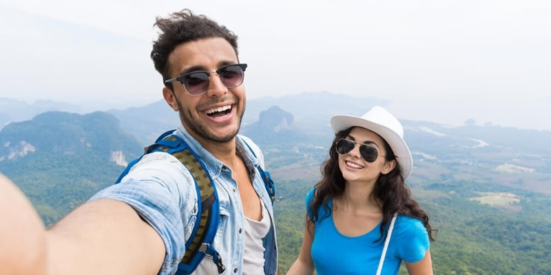 Hiking as Dating